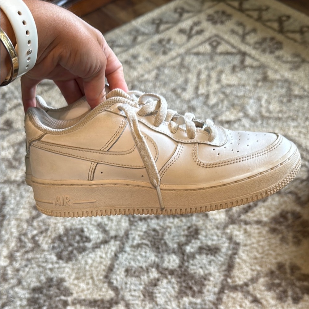 Nike Air Force 1 Low Beige Sneakers